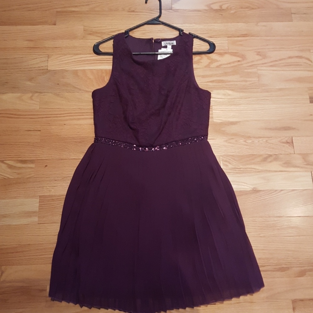 purple dress